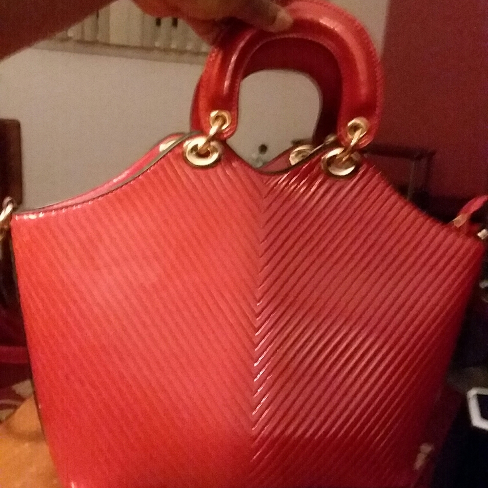 Patent Leather Unique Shapped Purse